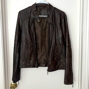 Leather Jacket - Max Jeans